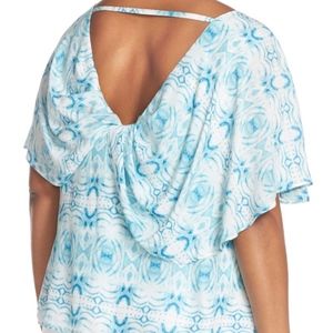 NWT $74 BB Dakota Bae Drop Back Top sz M